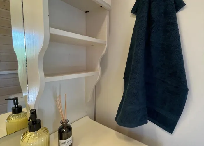 Apartmán Sentral Og Romslig Naert Senja