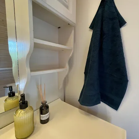 Appartamento Sentral Og Romslig Naert Senja